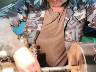 Требуется токарь