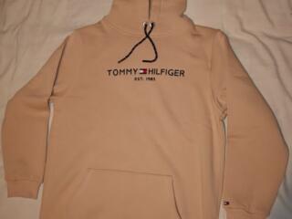 Бежевый батник TOMMY HILFIGER