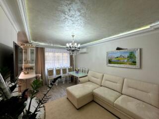 Prima Linie! Sec. Riscani, bd. Moscova. Apartament cu 3 camere. Euro!!