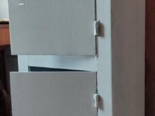 Металлический Сейф спасает ценности домашних.