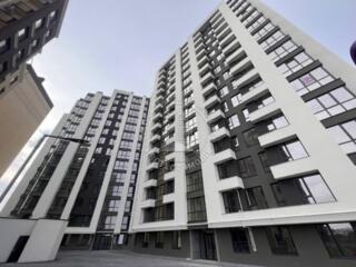 Se vinde apartament la prima linie a Bd. Renașterii, vis-a-vis de ...