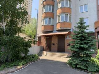 продаж офісне приміщення Київ, Голосіївський, 116600 $