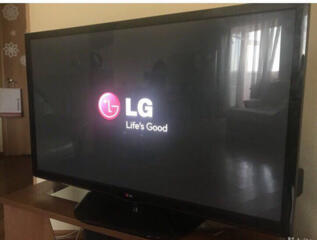 Продам телевизор ЖК LG 42 дюйма в хорошем состоянии