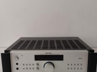 Rotel RX - 1052 Stereo Receiver & Rotel RR-1050