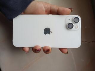 iPhone 13 256 Гб белый батарея 86%