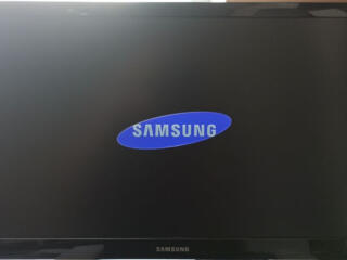 LED Samsung 22" Full HD, тонкий 4 см., пульт, коробка, документы