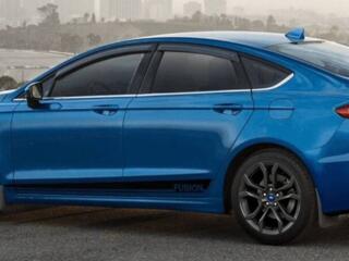 В разборе Ford Fusion 2013 - 2020