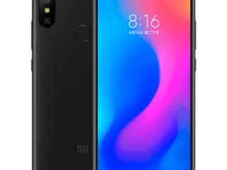 Сяоми Mi A2 Lite. Отличный телефон небольшого размера.