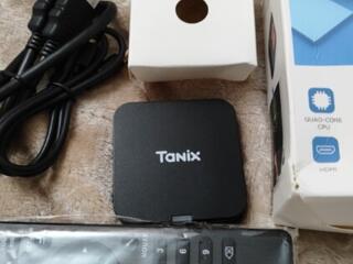 Продам андроид тв приставку Tanix