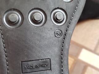 Ботинки р-р 44 новые, демисезонные, очень элегантные, оригинал.