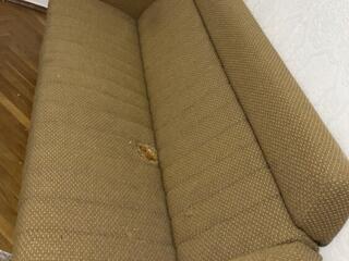 Продам диван и одно кресло