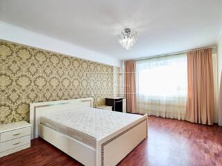 Vă propunem spre chirie apartament cu 3 odăi, amplasat în sect. ...