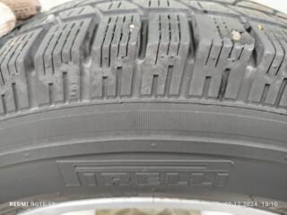 Продаю высокопрофильные зимние шины 215/65/16 Pirelli из Европы 4-6 мм