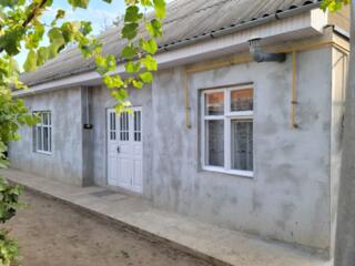 Se vinde casa in centru or. Leova/Продается дом в центре г. Леова