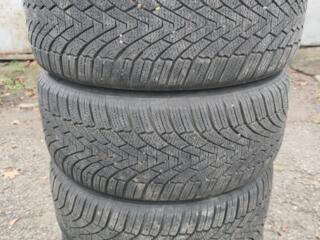 Продам комплект зимней резины 225/45 R17