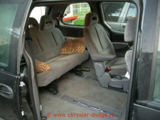 Продам задний диван Chrysler Voyager III