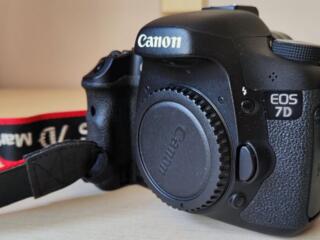 Распродажа! Canon 7D, Sigma 50 mm 2.8, вспышка, свет