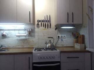 Кухня Б/У в отличном состоянии