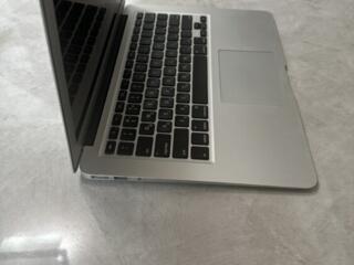 MacBook Air 2015 год