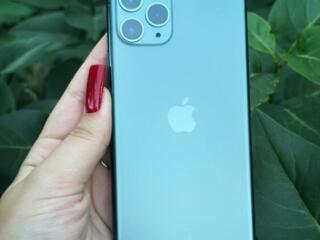 Продаю IPhone 11 Pro/256ГБ