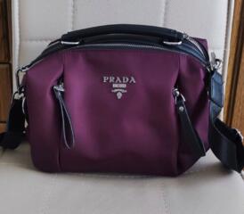 Сумочка женская Prada