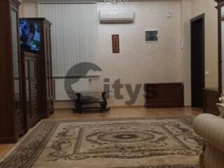 Apartament - 85  m²  , Chișinău, Centru, bd. Decebal