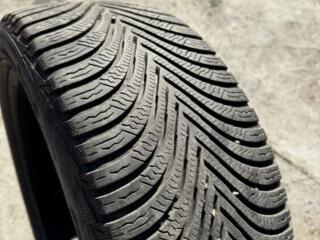 Michelin Alpin 5 225 45 r17