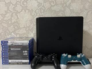 Продам Playstation 4 slim 1Tb, 2 джойстика, 10 дисков