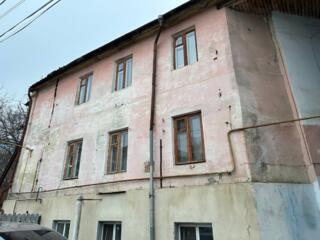 Apartament cu 3 camere, 61 m², Centru.