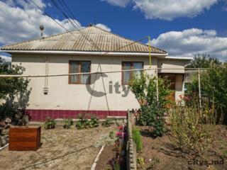 Casa - 120  m²  , Trușeni, Periferie, str. Aleco Russo