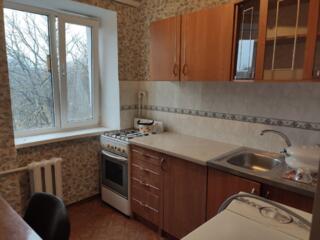 Сдам 2 ком. квартиру- Свободная- Героев Крут / Космонавтов-ПАРК