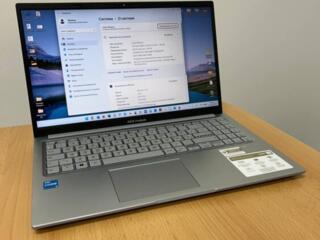 Фирменный из Голандии Asus Vivobook X1504ZA