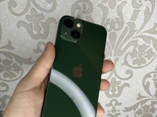 Продам 13 IPhone идеальный!