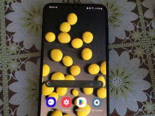 Продам samsung a 20