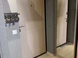 Продам квартиру 36 кв. м., 3/4, новый дом, Червоный Хутор.