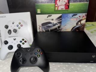 Xbox One X - 1TB