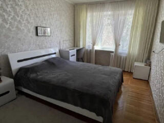 Продается 3 комнатная квартира с мебелью, техникой и гаражом