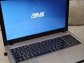 Продам Asus X540S 4 ядра/4GB /256GB SSD