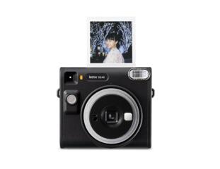 Fujifilm Instax Square SQ40 - всего 2199 леев!