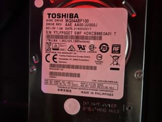 Продам hdd 2,5 Toshiba на 1 тб