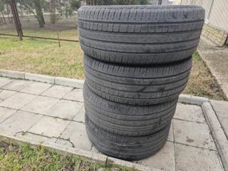 Продам летние шины 4 шт. Pirelli Scorpion 235/55/R188