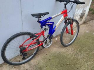 Продается подростковый вeлосипед б/у. Торг уместен