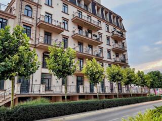В продаже участок 7,4 сотки в элитном коттеджном поселке Черноморская 