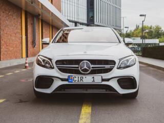 Chirie/Прокат Mercedes AMG E63 alb - 23 €/ora & 125 €/zi