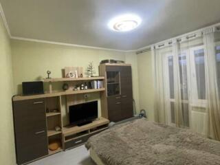 Однокомнатная квартира в удобном квартале. Светлая, окна выходят на ..