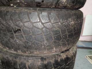 Продам Комплект зимней резины 255/55 r18