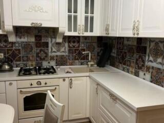 31288 Продам трехкомнатную квартиру на Академика ...