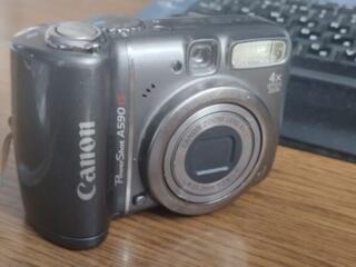 Canon powershot a590is.