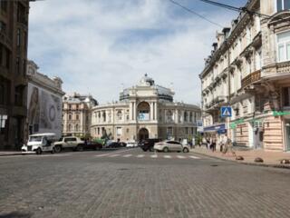 29781.Продам 1-комнатную сталинку на ул. Бунина. ...