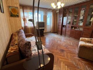 Продам двухкомнатную квартиру в Одессе на ул. Леонтовича(Белинского)